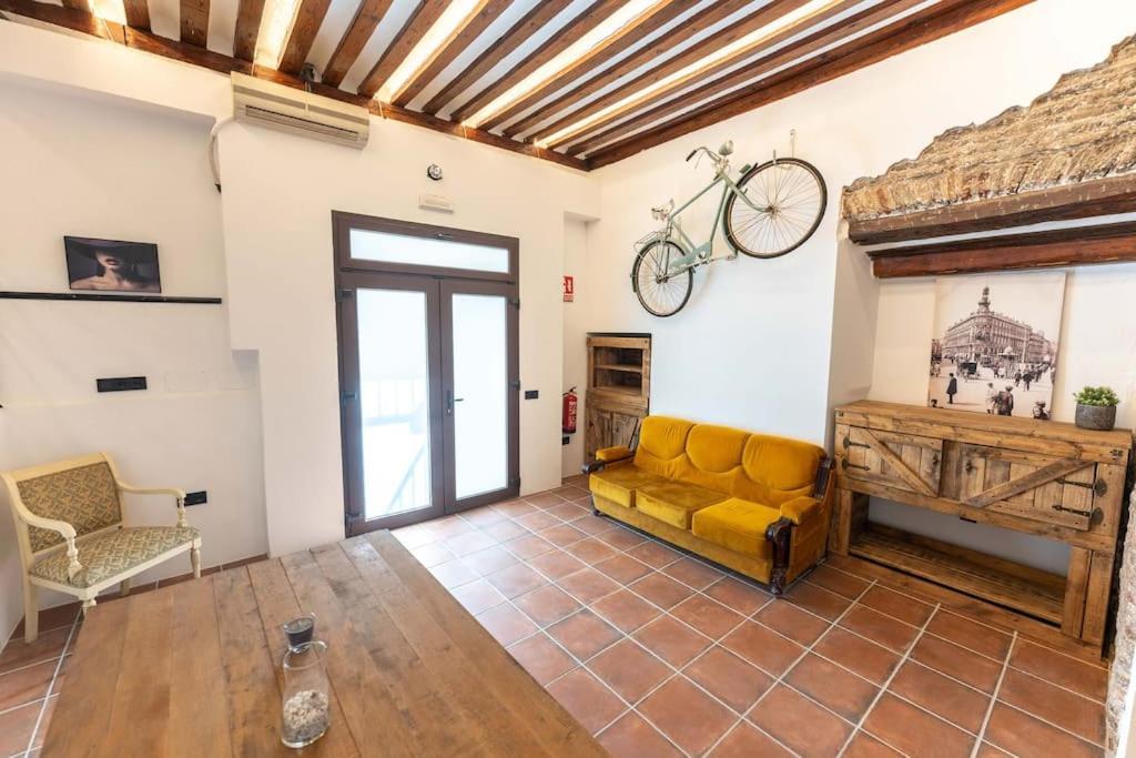 Encantador Apartamento En Calle Segovia مدريد المظهر الخارجي الصورة