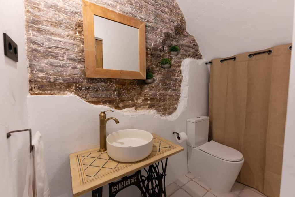 Encantador Apartamento En Calle Segovia مدريد المظهر الخارجي الصورة
